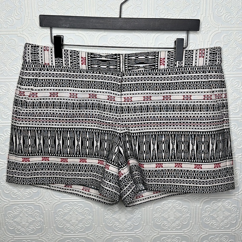 Artisan NY | Boho Vibe Flat Front Shorts
